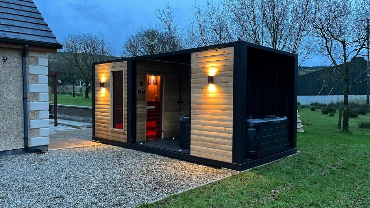 Dungiven The Cosy Inn - Luxury Private Hot-Tub מראה חיצוני תמונה