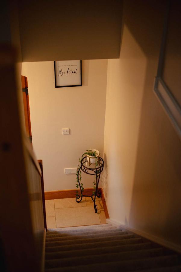 Dungiven The Cosy Inn - Luxury Private Hot-Tub מראה חיצוני תמונה